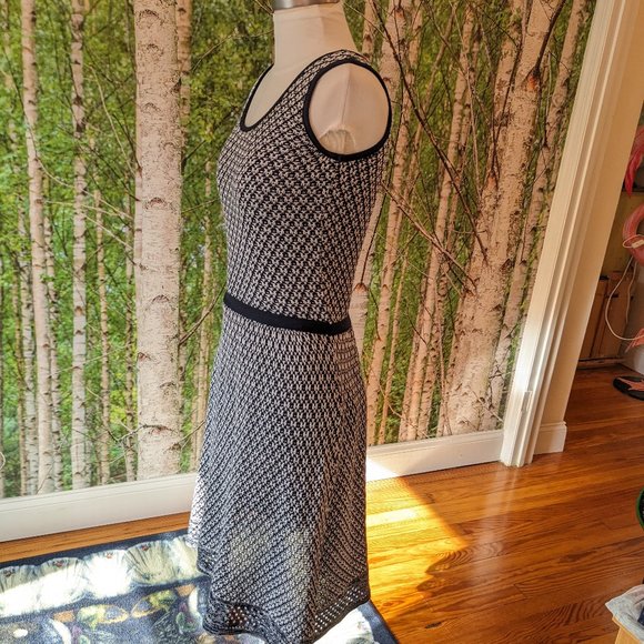 Jessica Simpson Florence Knit Midi Sweater Dress in Navy Blue & White - Picture 11 of 12